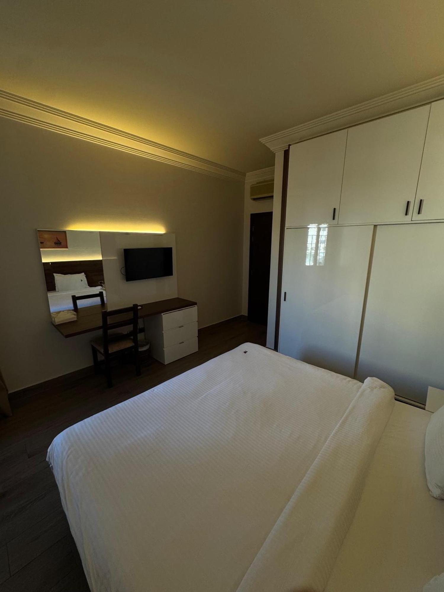 Ny Suites Beirute Exterior foto