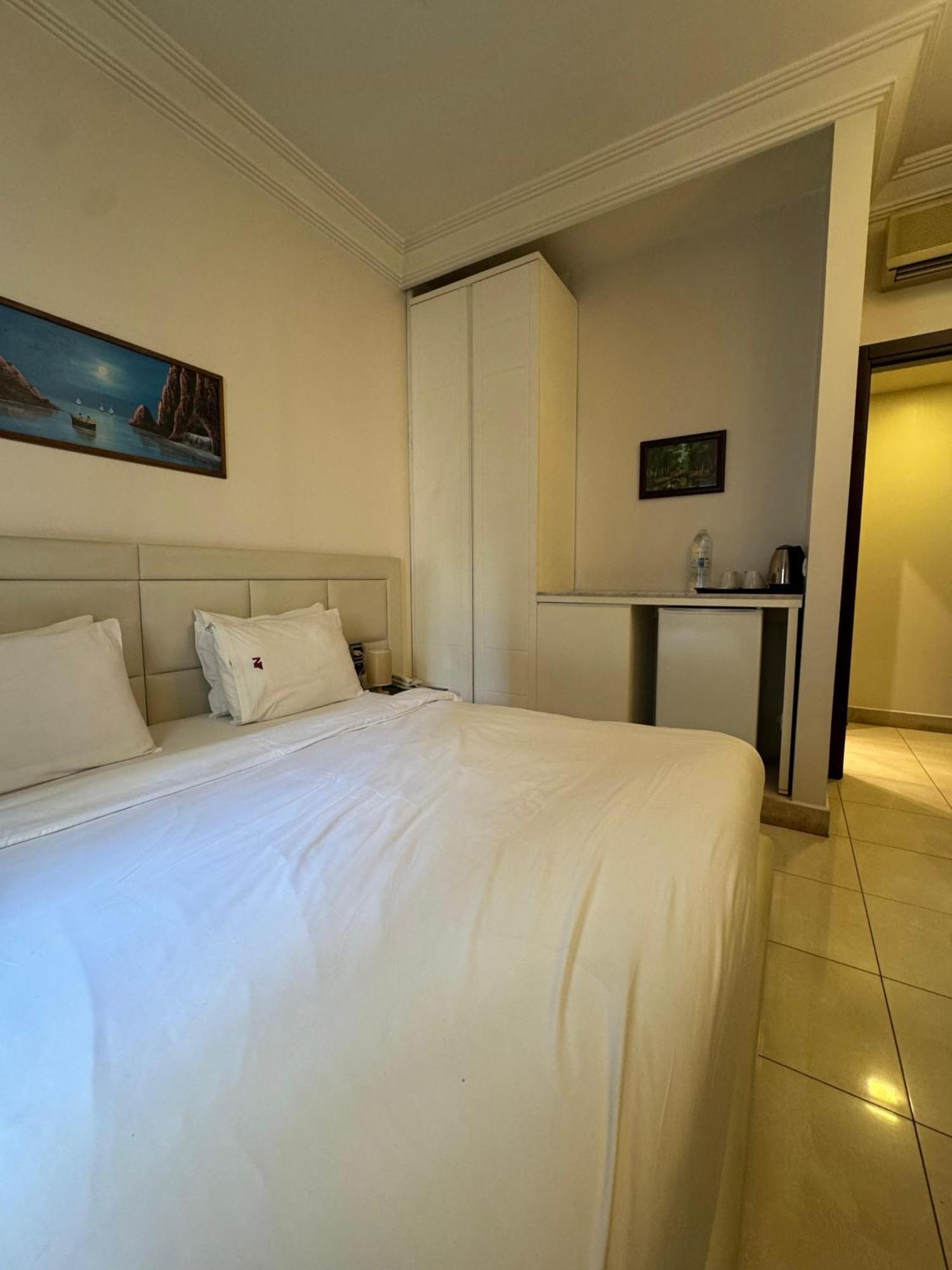 Ny Suites Beirute Exterior foto